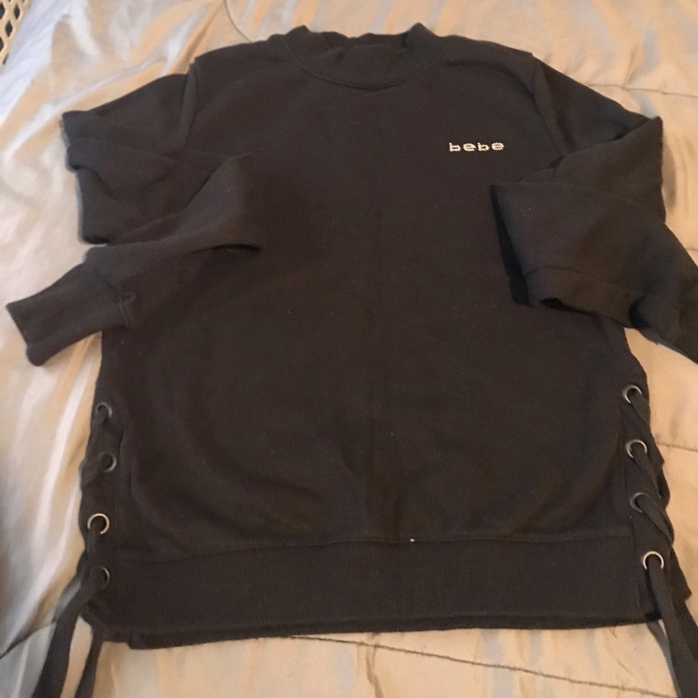 Women Bebe sweatshirt